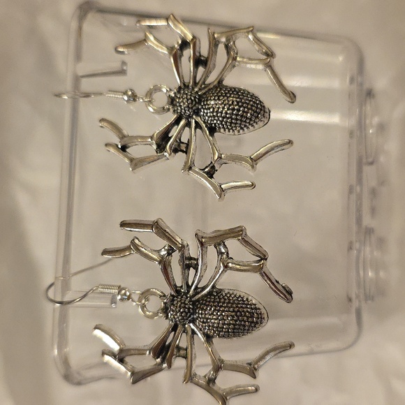 Fashion Jewelry Jewelry - SPIDER Earrings POSHER Favorite